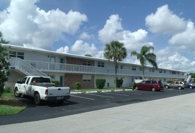 232 HIBISCUS Avenue # 114, Lauderdale By The Sea, FL 33308 photo 2