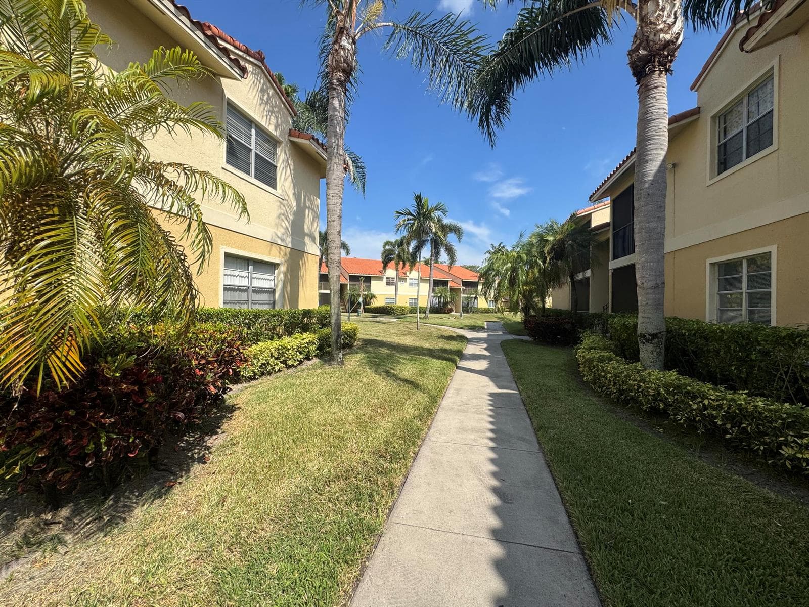 1241 SW 46th Avenue # 1008, Pompano Beach, FL 33069 photo 4