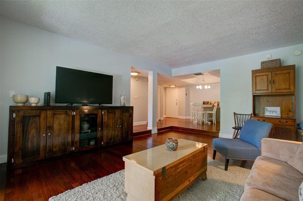3740 INVERRARY Drive # 3I, Lauderhill, FL 33319 photo 3