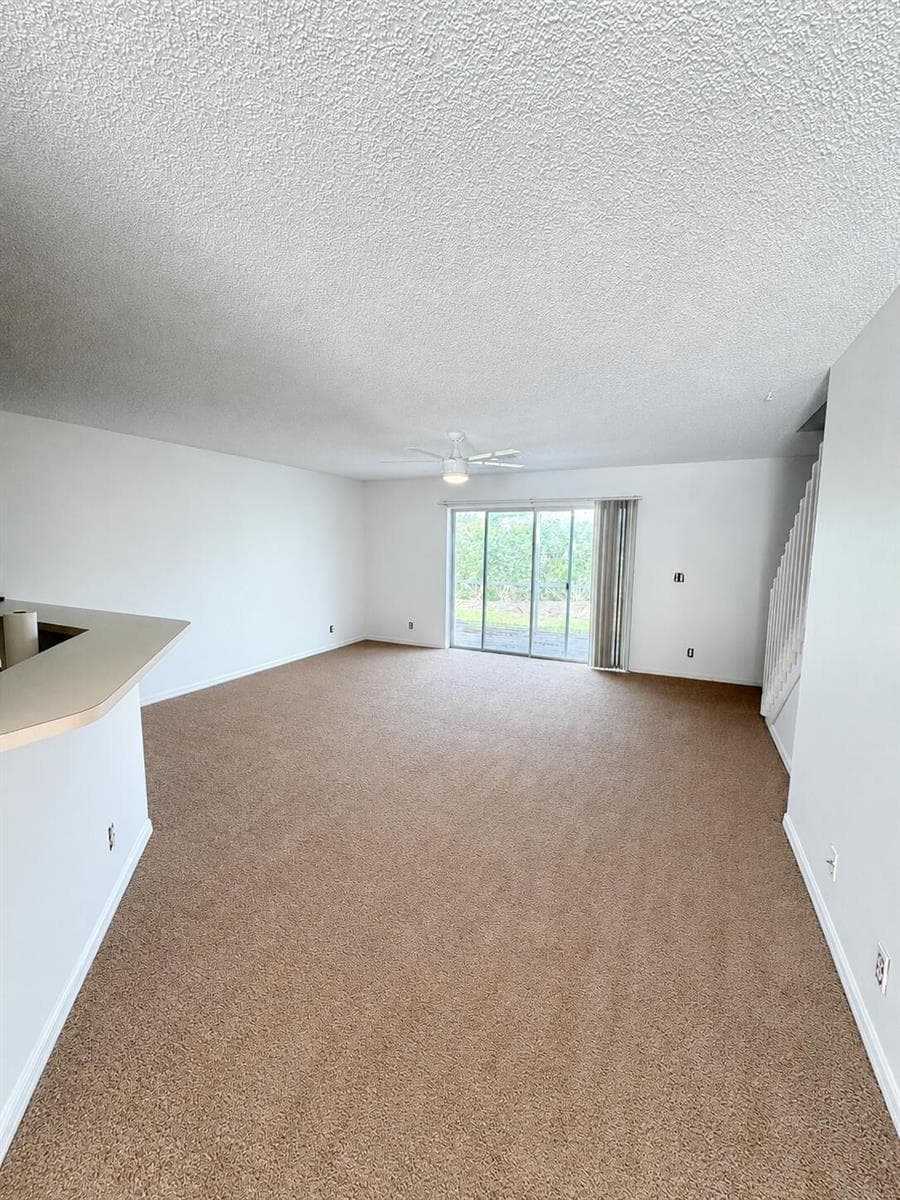 111 FOX MEADOW Run, Jupiter, FL 33458 photo 4