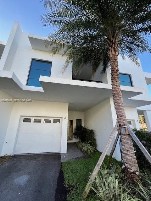 2511 Pierce St # 5, Hollywood, FL 33020 photo 2