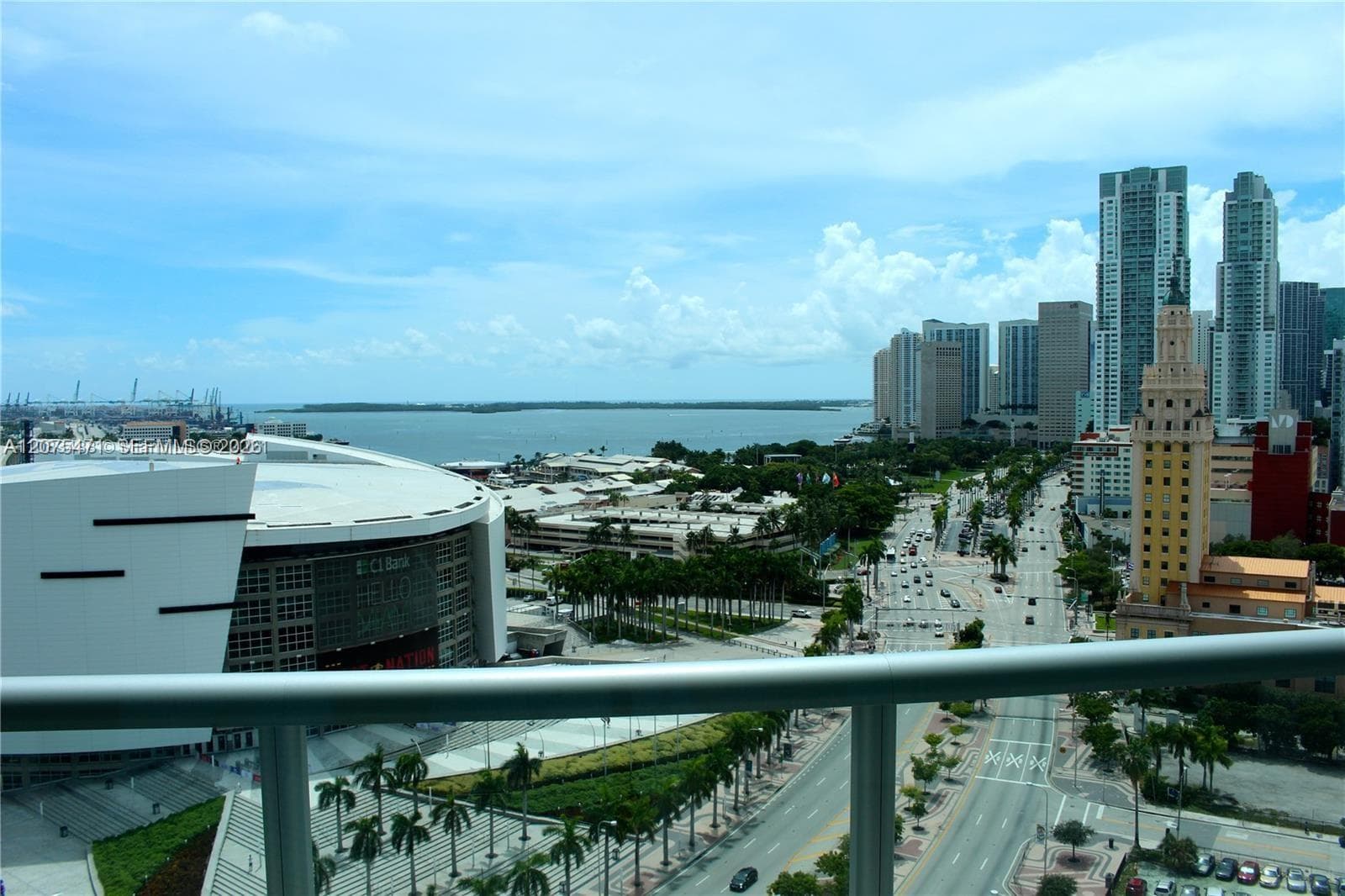 888 Biscayne Blvd # 1806, Miami, FL 33132 photo 2