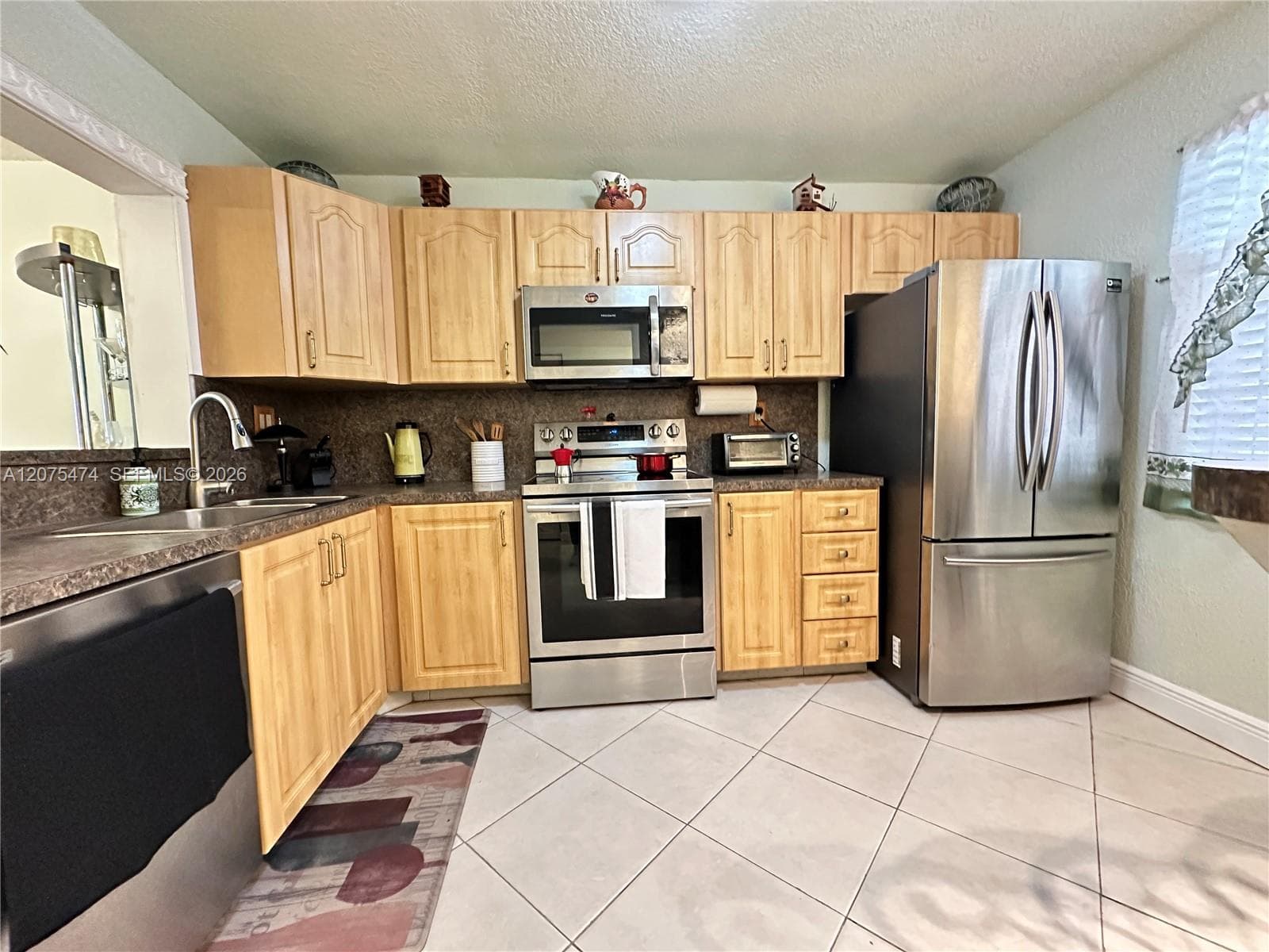 3910 Inverrary Blvd # 202-B, Lauderhill, FL 33319 photo 3