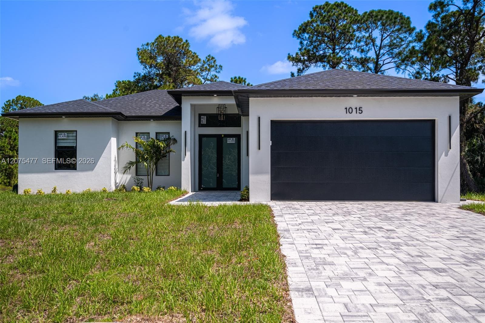 1015 E BAGGET ST, Lehigh Acres, FL 33974 photo 3