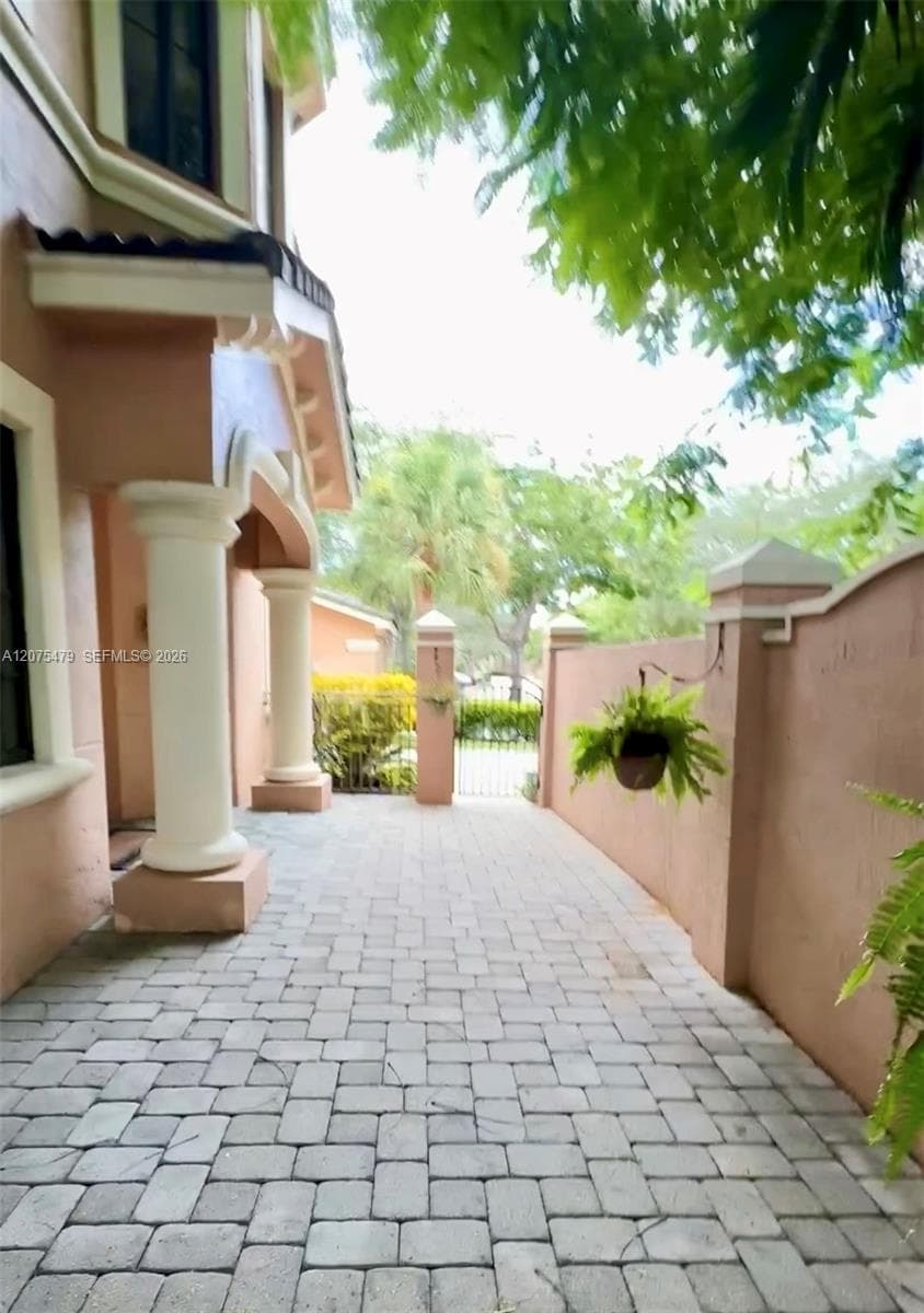 2787 Center Ct Dr # 1-23, Weston, FL 33332 photo 5