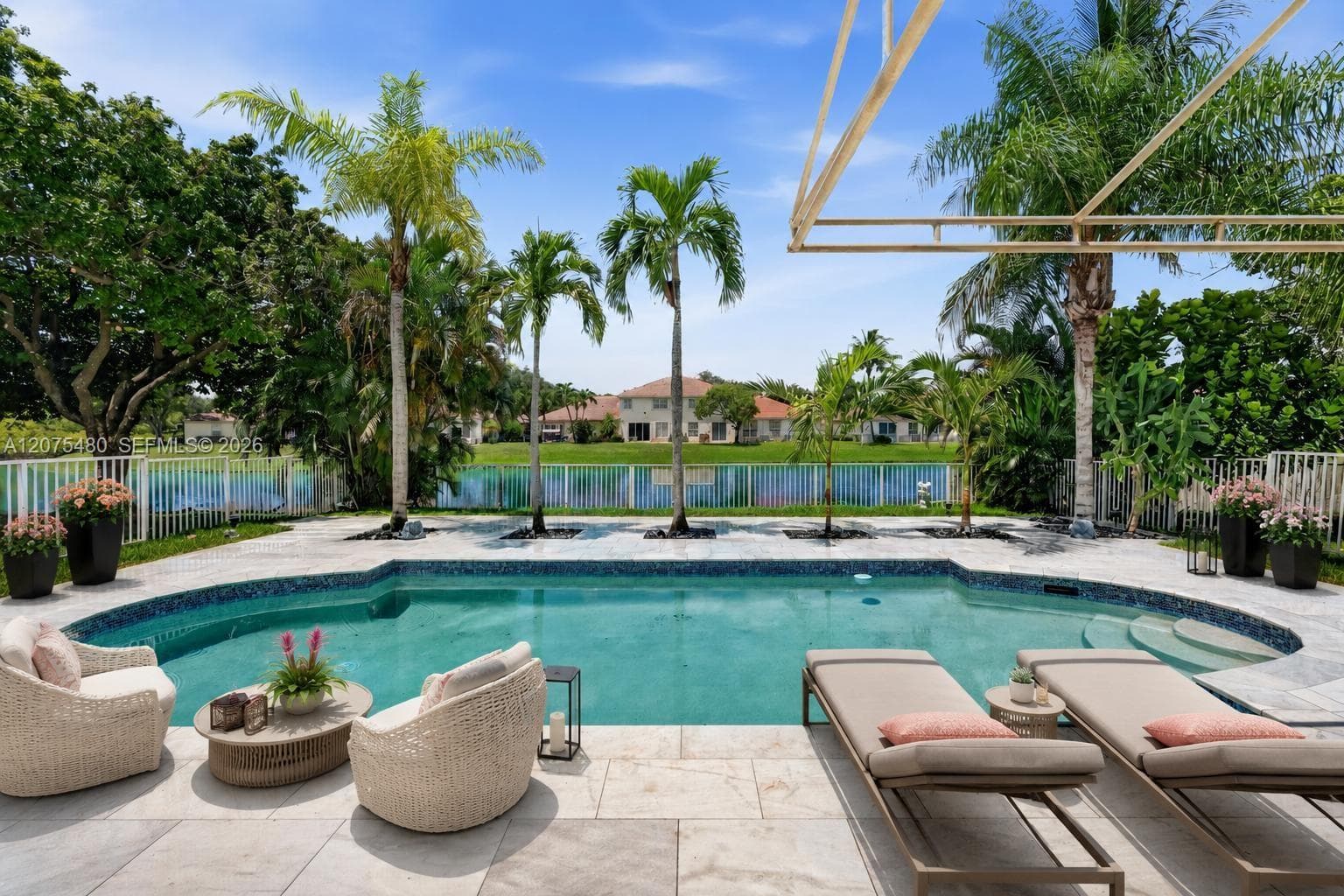 1800 NW 78th Ave, Pembroke Pines, FL 33024 photo 2