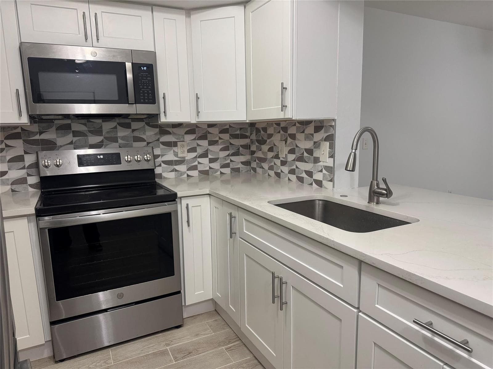 5620 NW 61ST Street # 1201, Coconut Creek, FL 33073