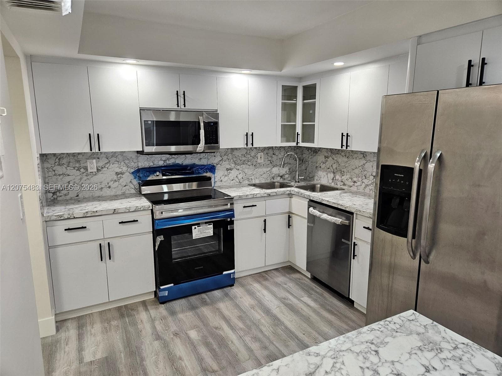 18021 Biscayne Blvd # 1903, Aventura, FL 33160 photo 3