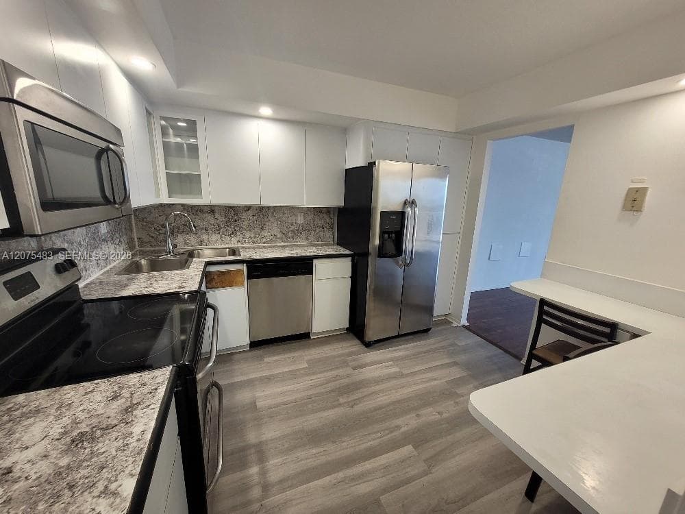 18021 Biscayne Blvd # 1903, Aventura, FL 33160