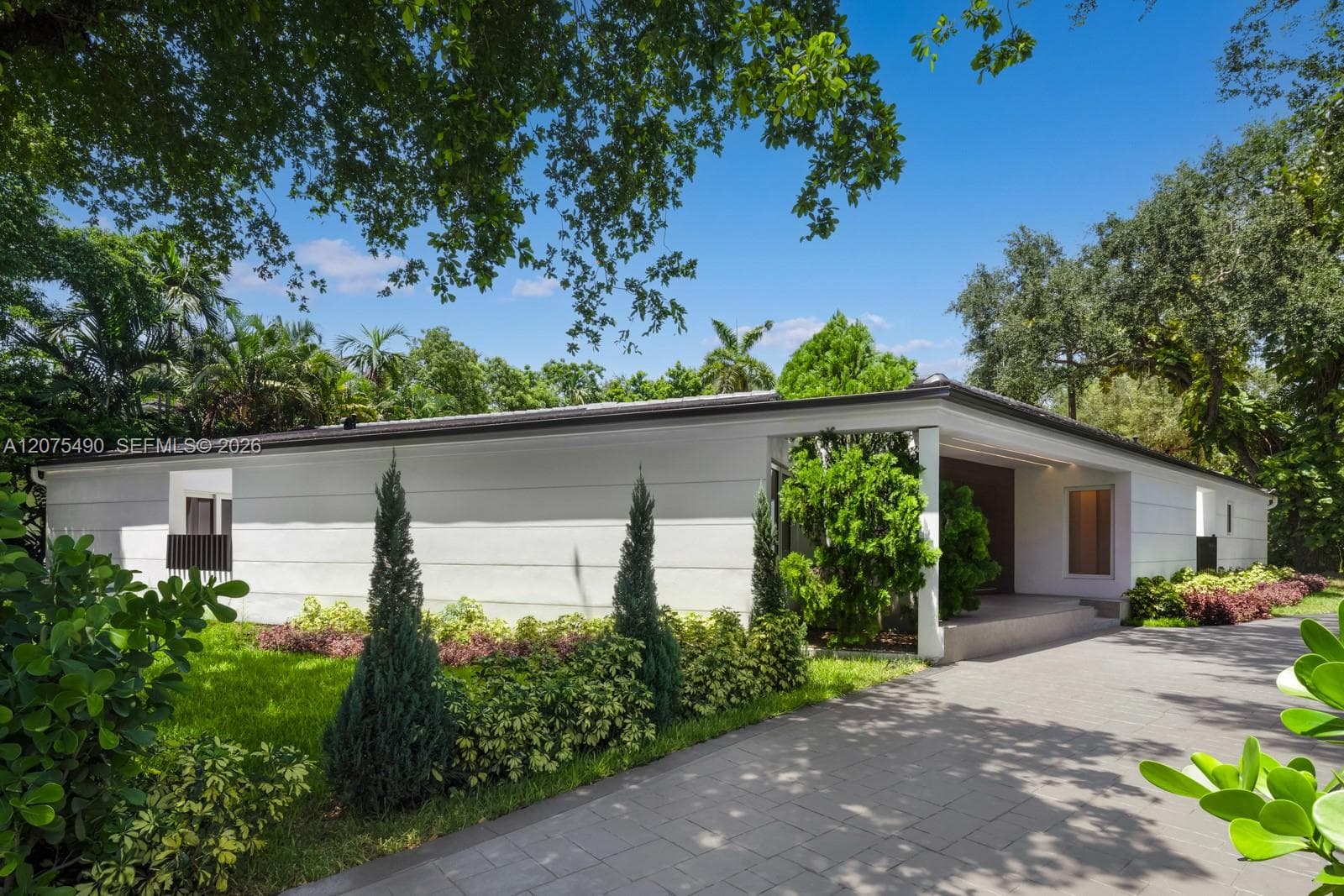 8150 Old Cutler Rd, Coral Gables, FL 33143