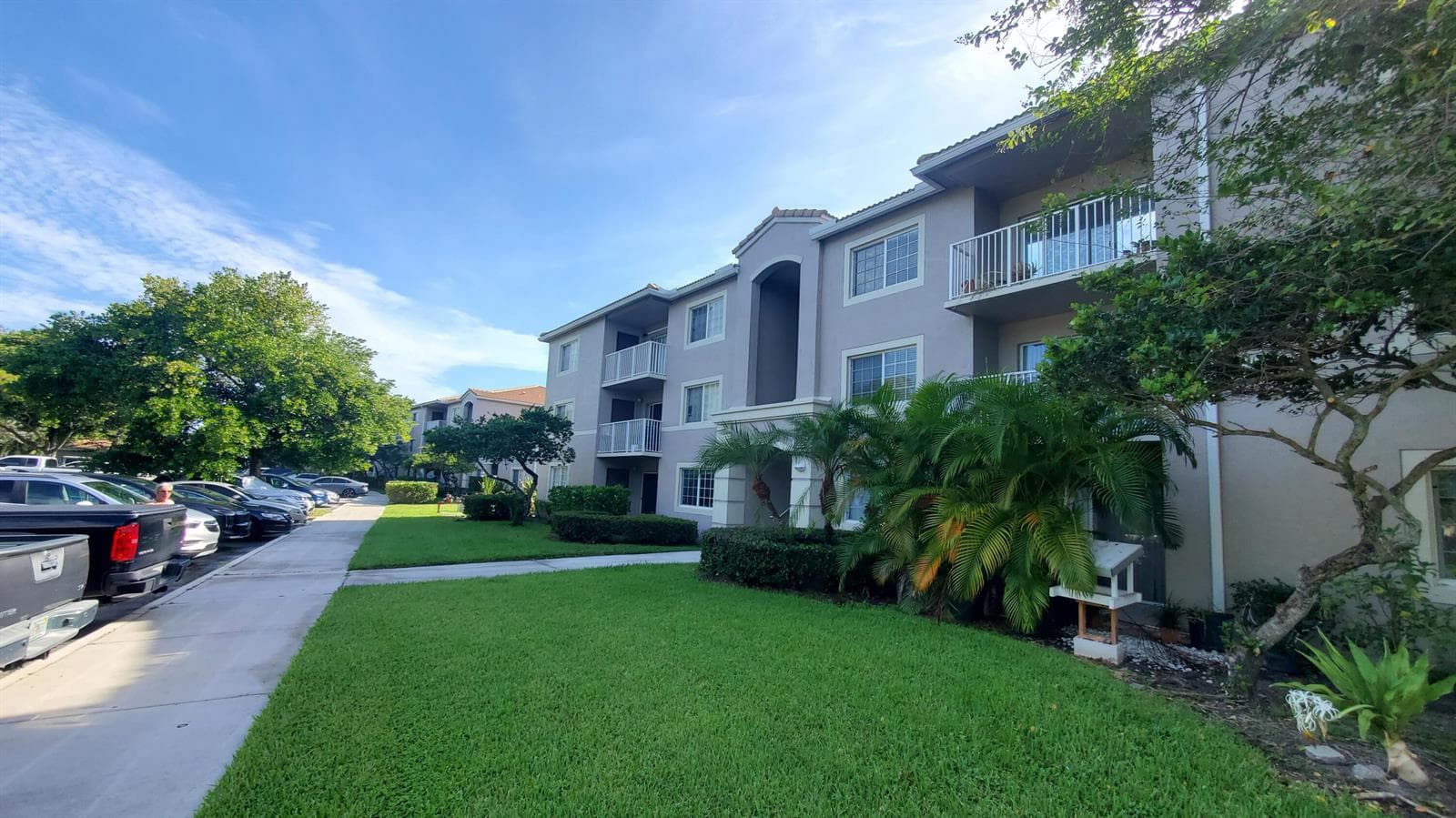 5011 WILES Road # 104, Coconut Creek, FL 33073 photo 2