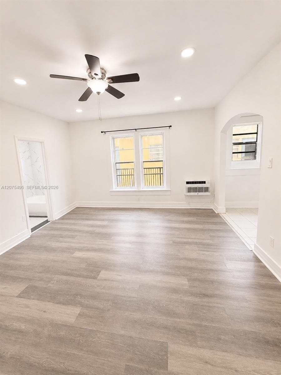1319 Meridian Ave # 205, Miami Beach, FL 33139