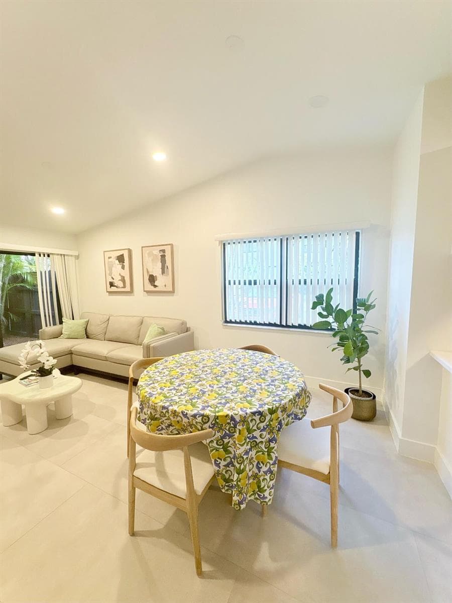 22274 PINEAPPLE WALK Drive # 1, Boca Raton, FL 33433 photo 3