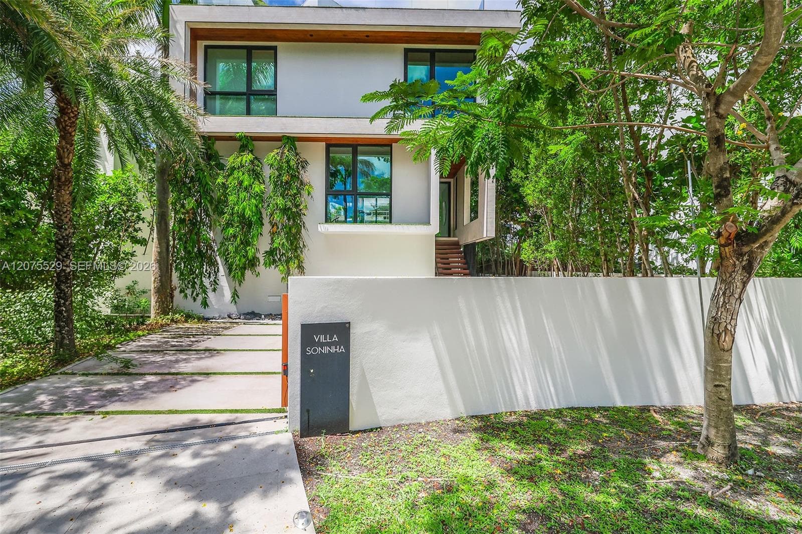 288 Palm Ave, Miami Beach, FL 33139
