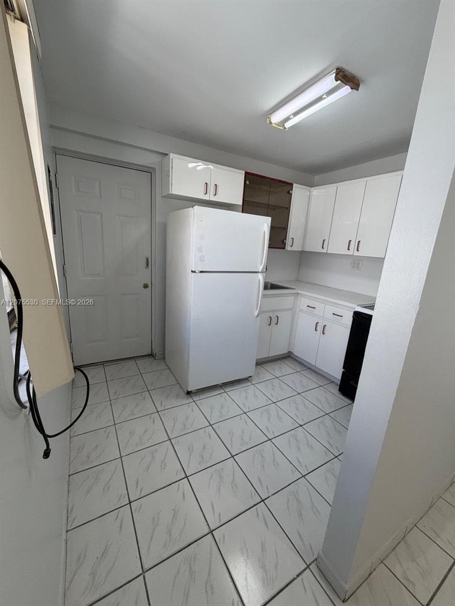 1261 W 60th Ter # 1261, Hialeah, FL 33012 photo 4