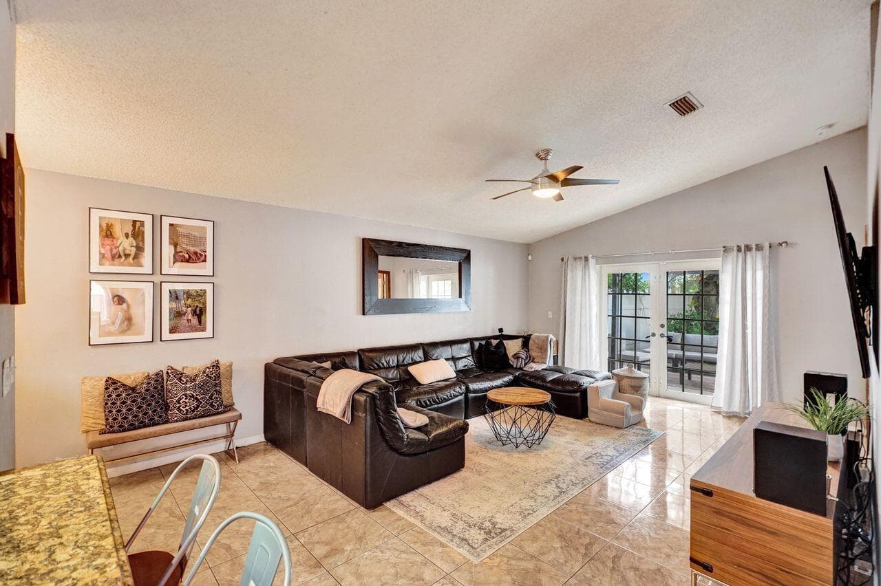 1948 SW 177TH Avenue, Miramar, FL 33029 photo 5