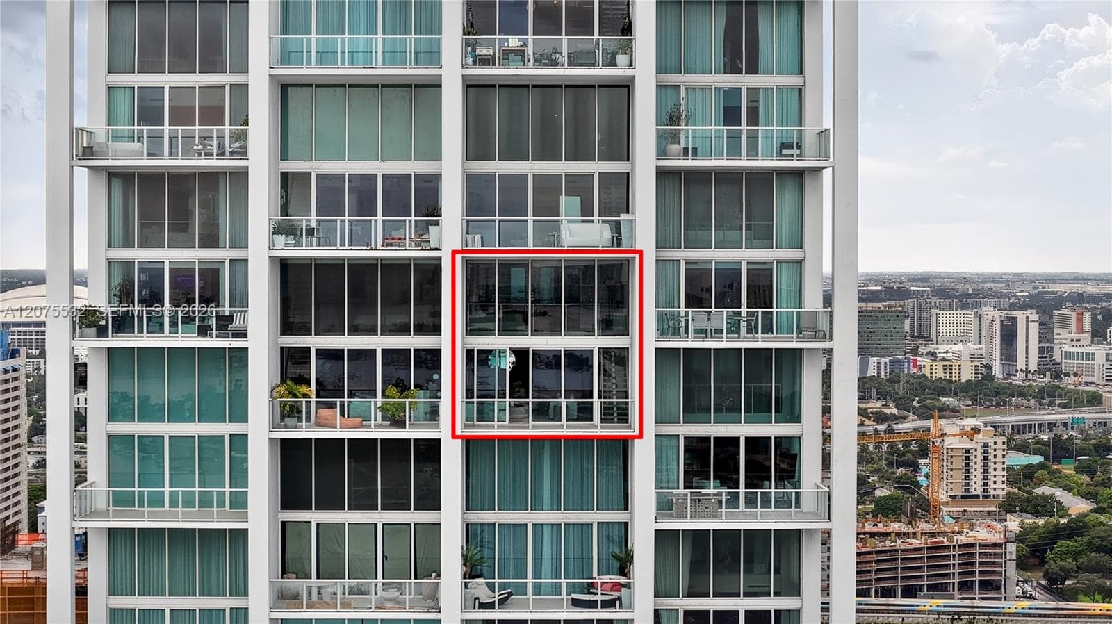 1040 Biscayne Blvd # 3403, Miami, FL 33132 photo 2