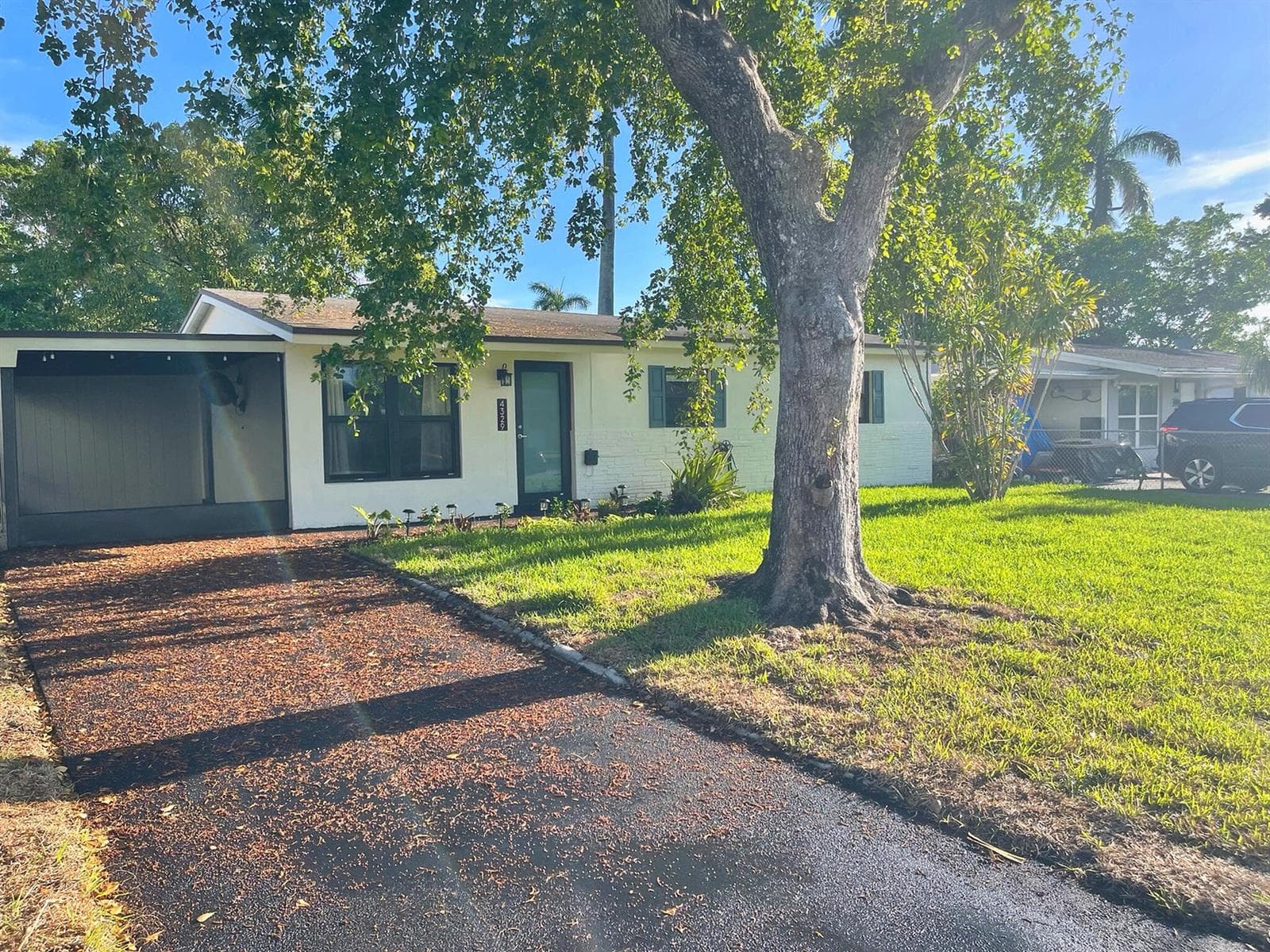 4329 SW 49TH Court, Dania Beach, FL 33314 photo 2
