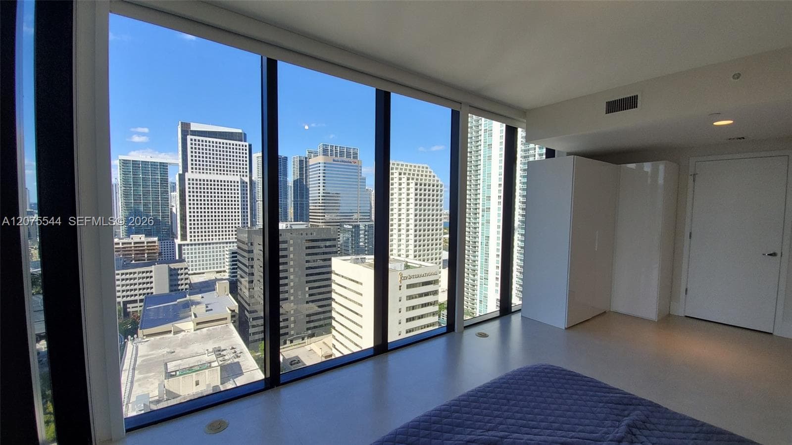 1010 Brickell Ave # 2511, Miami, FL 33131 photo 5