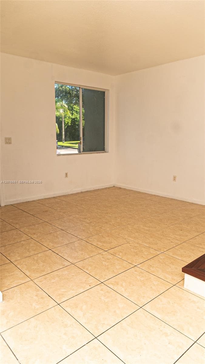 1484 24th CT # 343, Homestead, FL 33035 photo 3