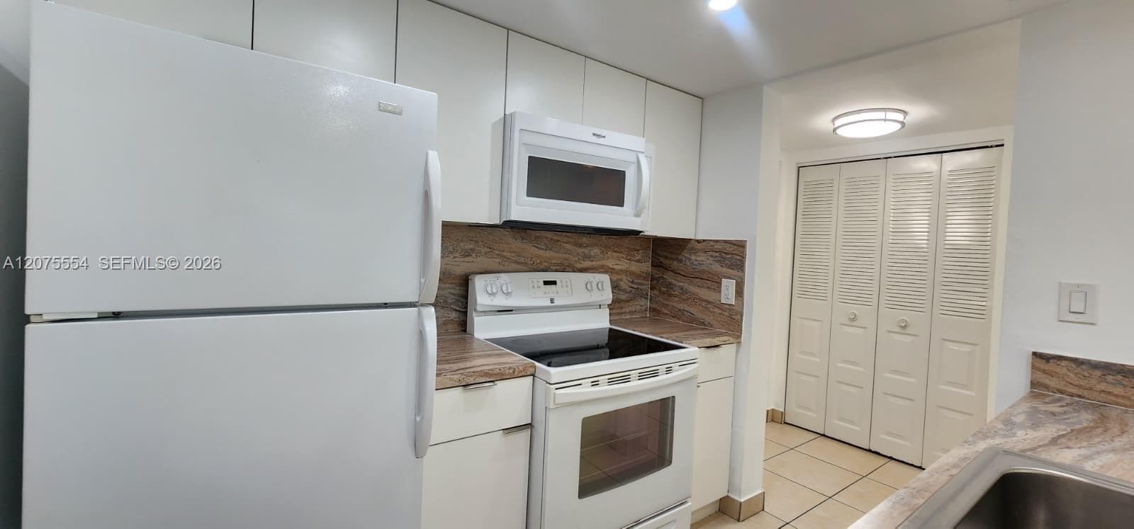 8160 Geneva Ct # 104, Doral, FL 33166 photo 4