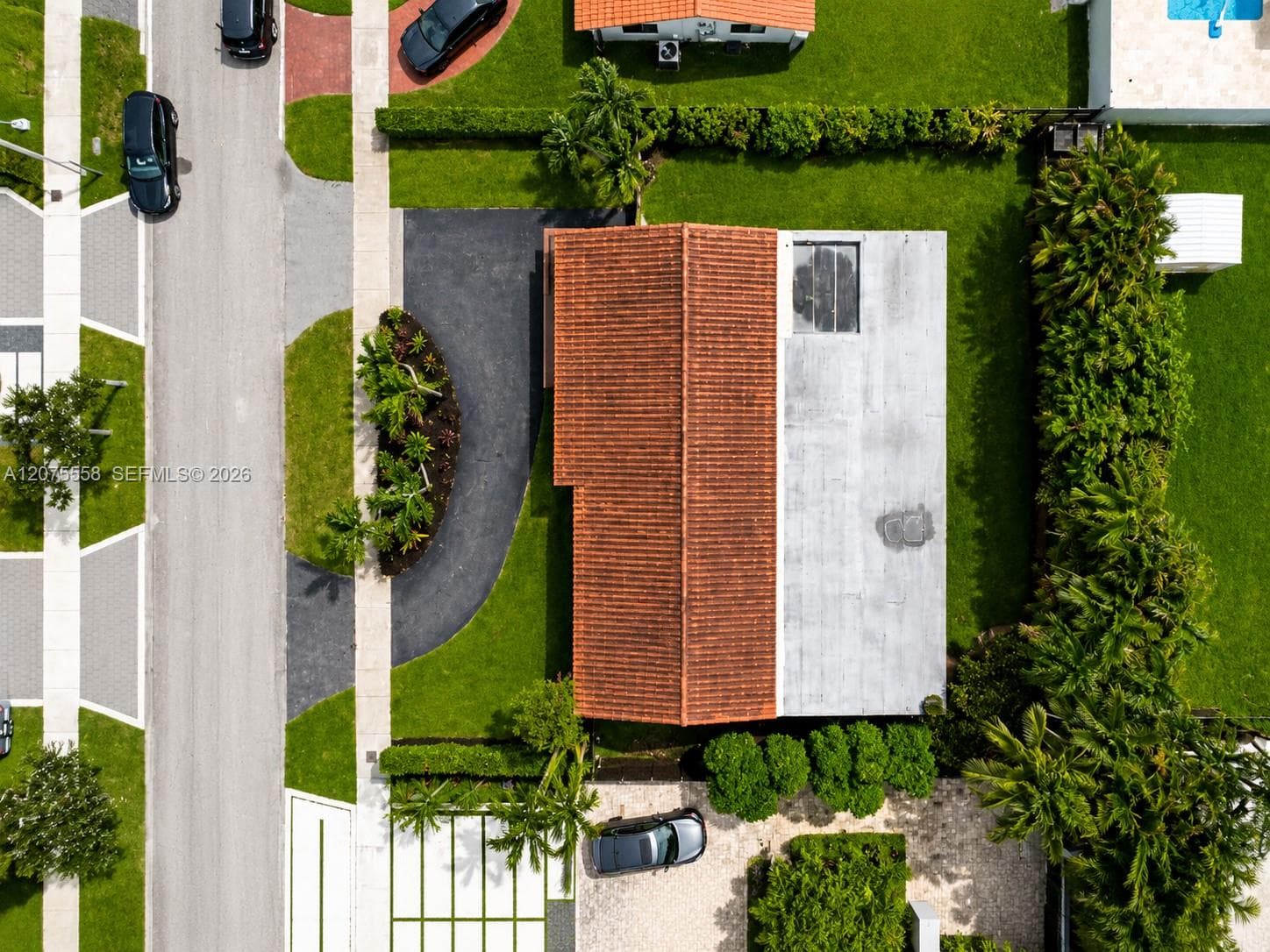 3115 Village Green Dr, Miami, FL 33175 photo 4
