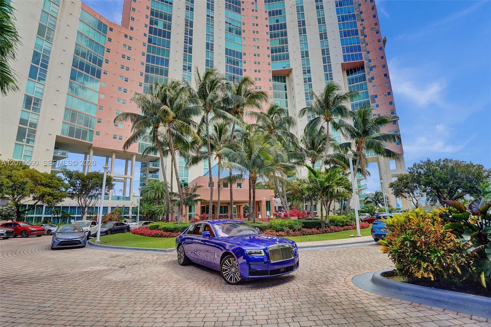 3370 Hidden Bay Dr # 815, Aventura, FL 33180 photo 2