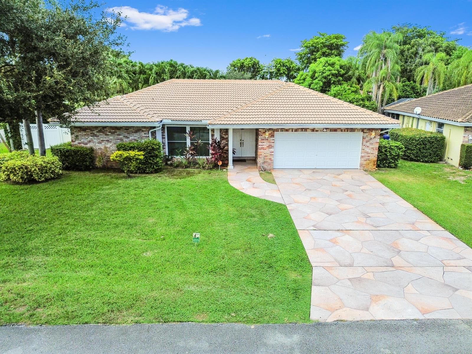7123 NW 42nd Court, Coral Springs, FL 33065 photo 2