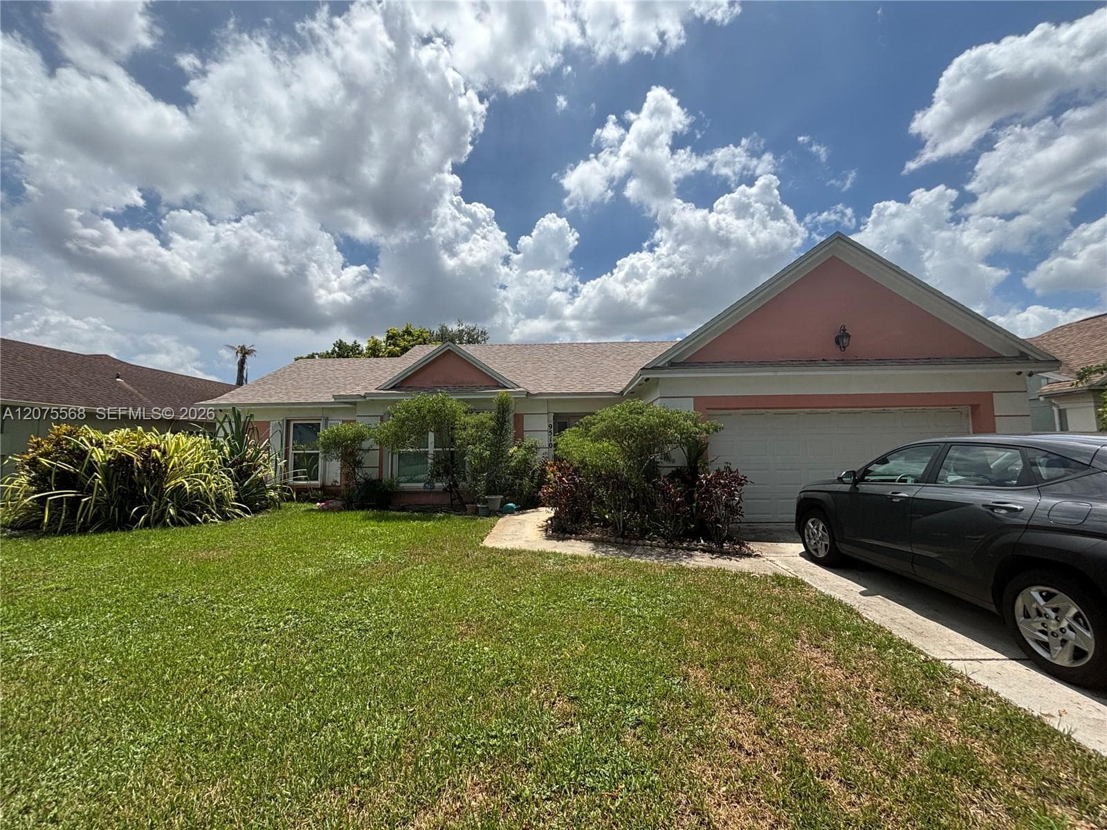9510 Ashley Dr, Miramar, FL 33025 photo 3