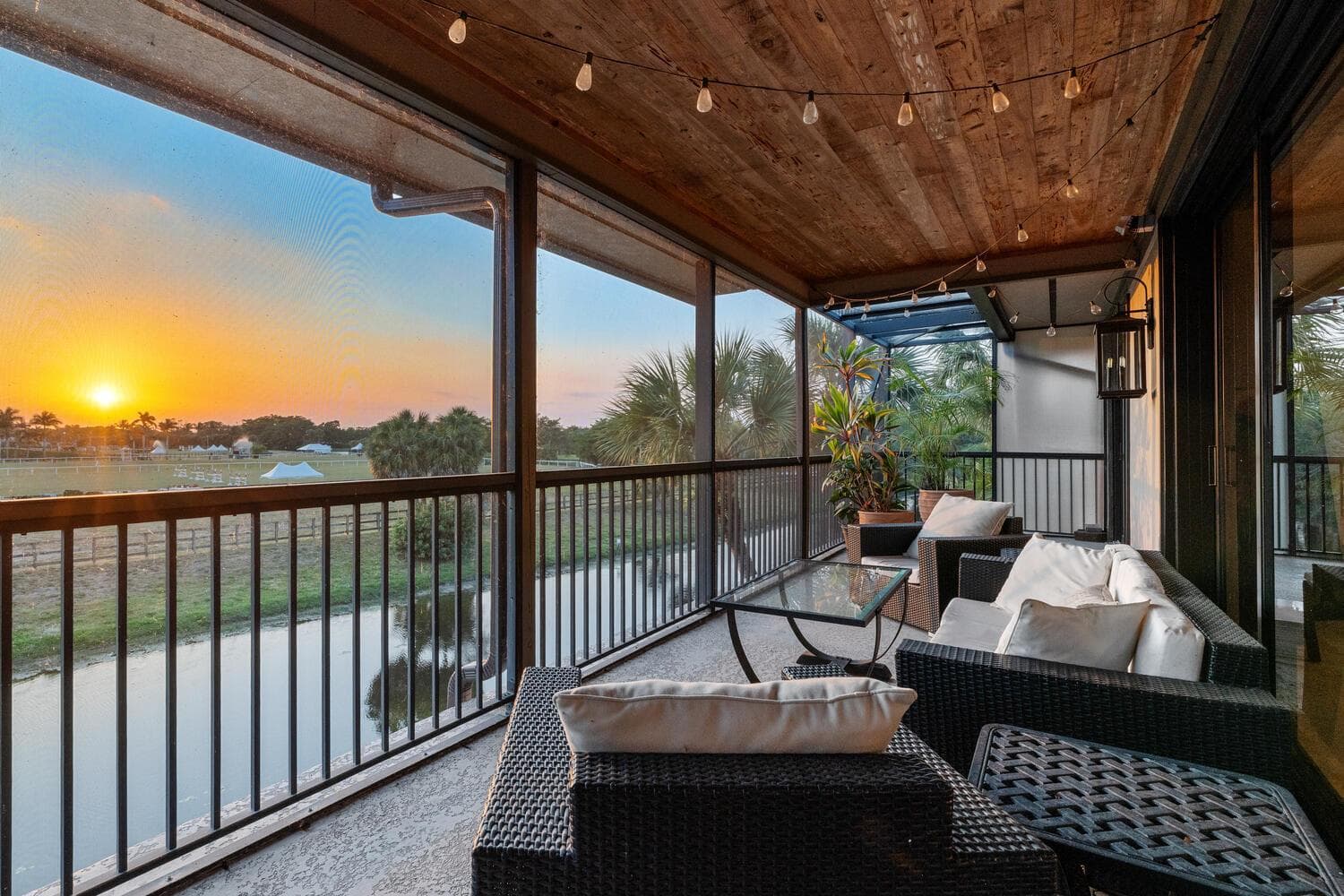 2785 Polo Island Drive # J301 Penthouse, Wellington, FL 33414