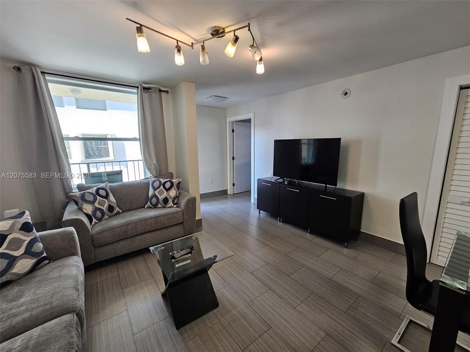 3605 Indian Creek Dr # 404, Miami Beach, FL 33140