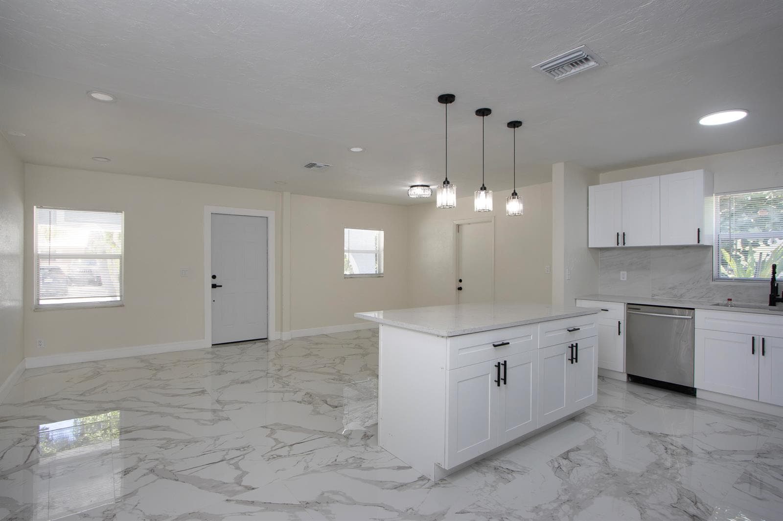 1830 NE 2ND Lane NE, Boynton Beach, FL 33435 photo 3