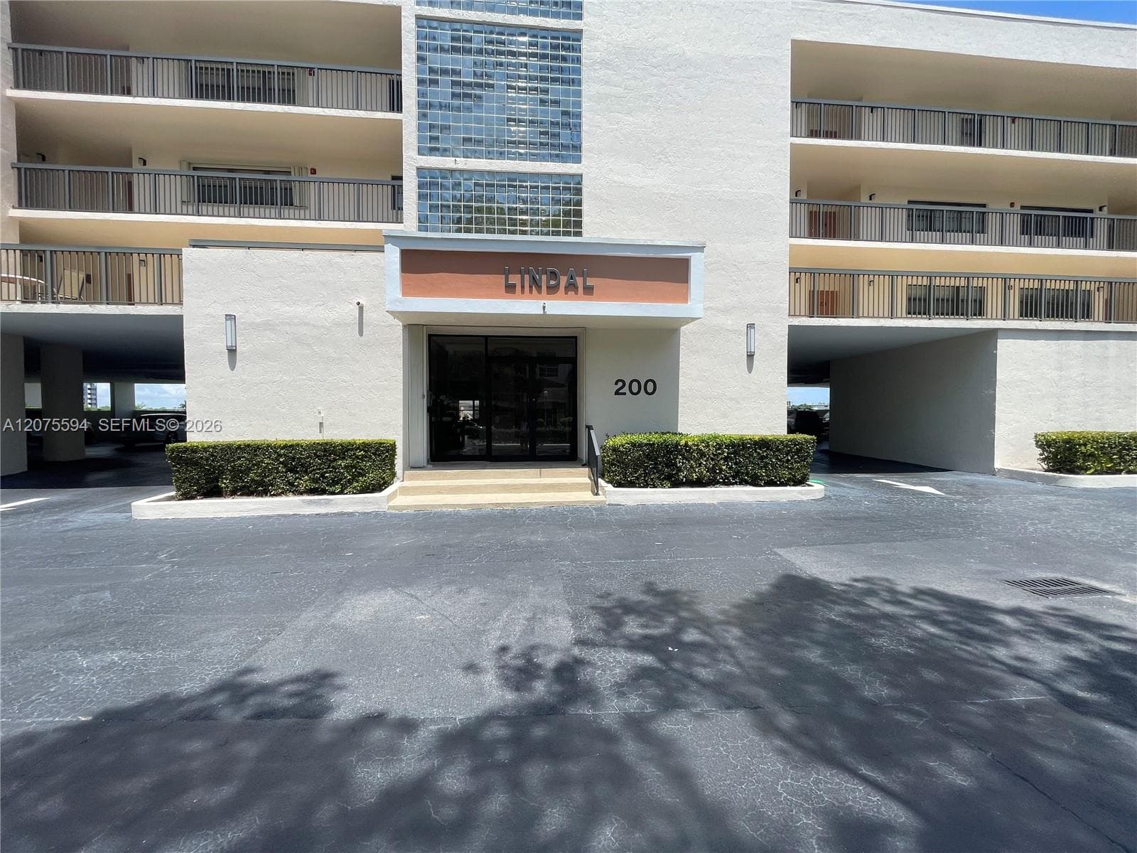 200 Golden Isles Dr # 401, Hallandale Beach, FL 33009 photo 4