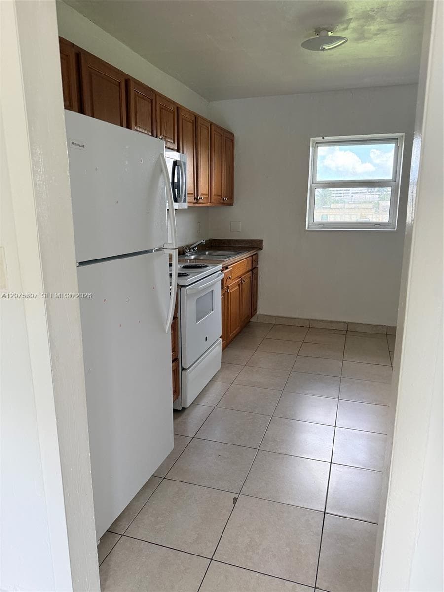 520 SW Krome Ter # 4, Homestead, FL 33030 photo 5