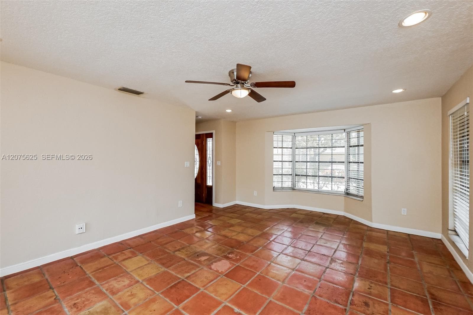 7518 NW 42nd Dr, Coral Springs, FL 33065 photo 4