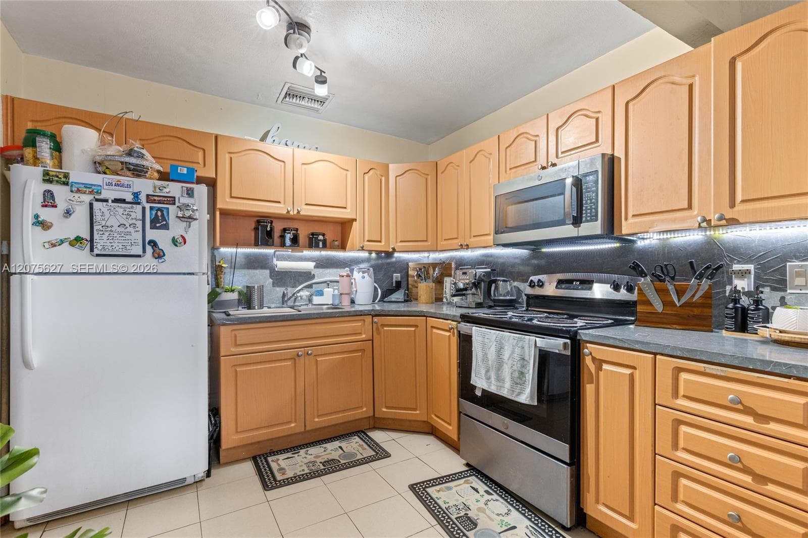 755 Harem Ave, Opa-Locka, FL 33054 photo 2