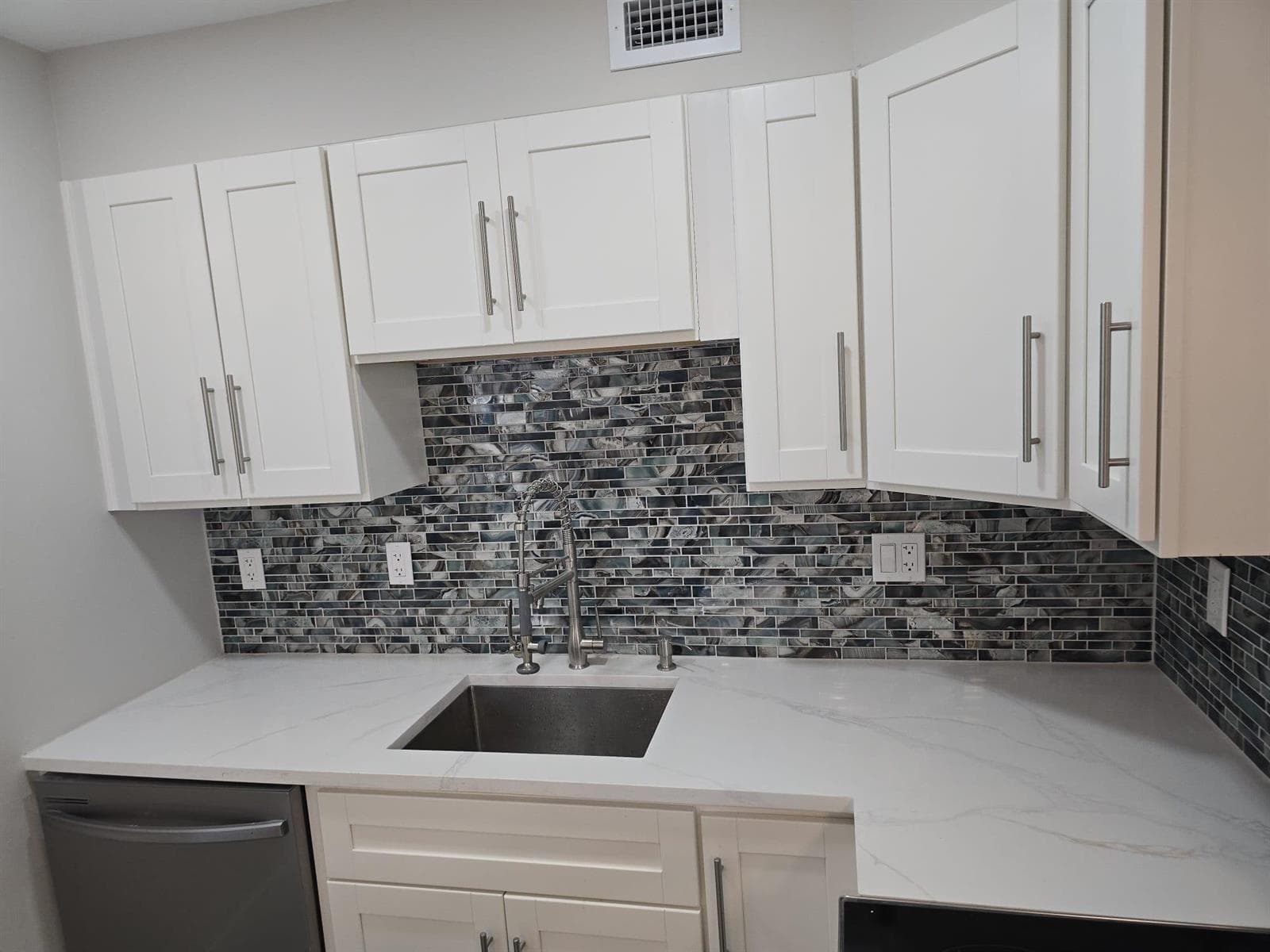 215 E NORMANDY E # 215, Delray Beach, FL 33484 photo 4