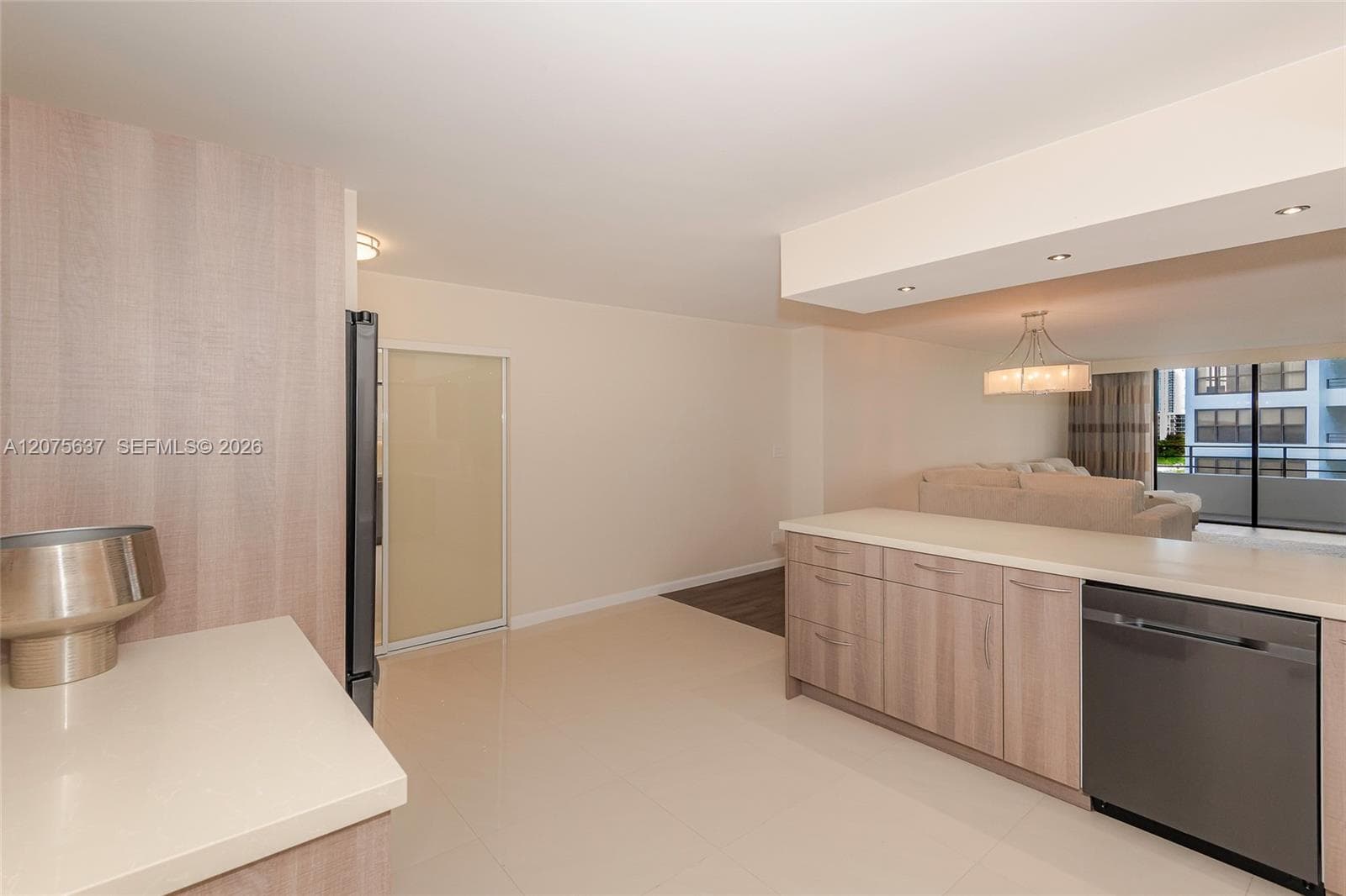 600 Three Islands Blvd # 521, Hallandale Beach, FL 33009 photo 4