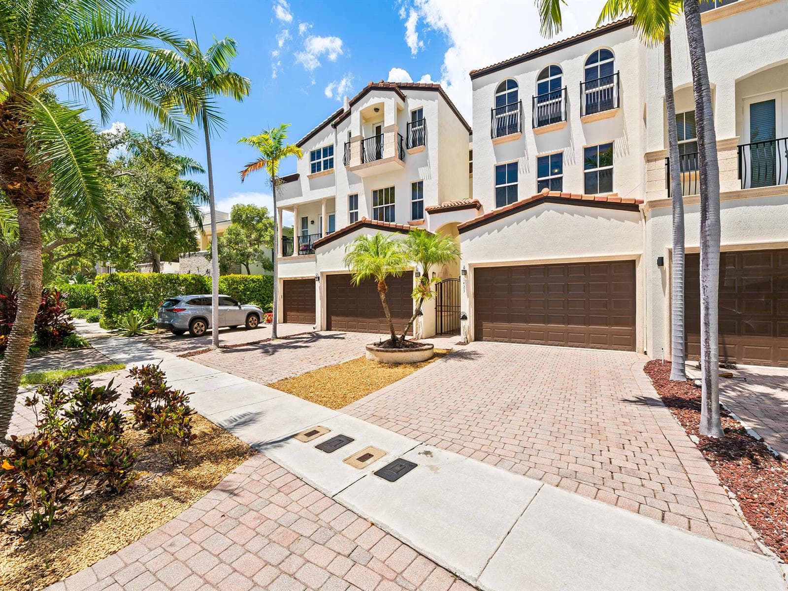 1423 NE 26th Avenue # 1423, Fort Lauderdale, FL 33304 photo 4