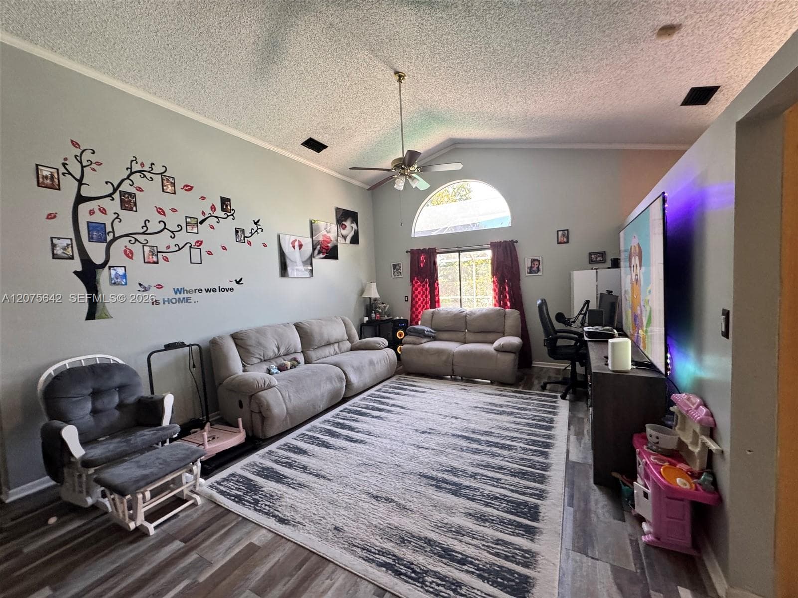 840 W Palm Run Dr, North Lauderdale, FL 33068 photo 3