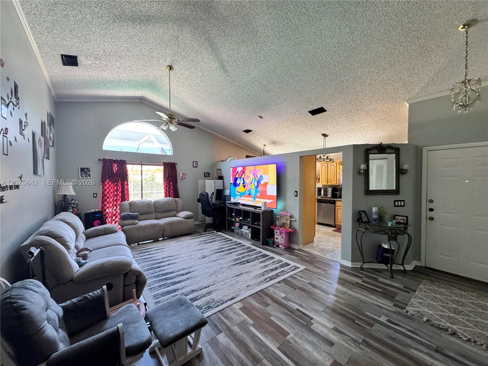 840 W Palm Run Dr, North Lauderdale, FL 33068 photo 5