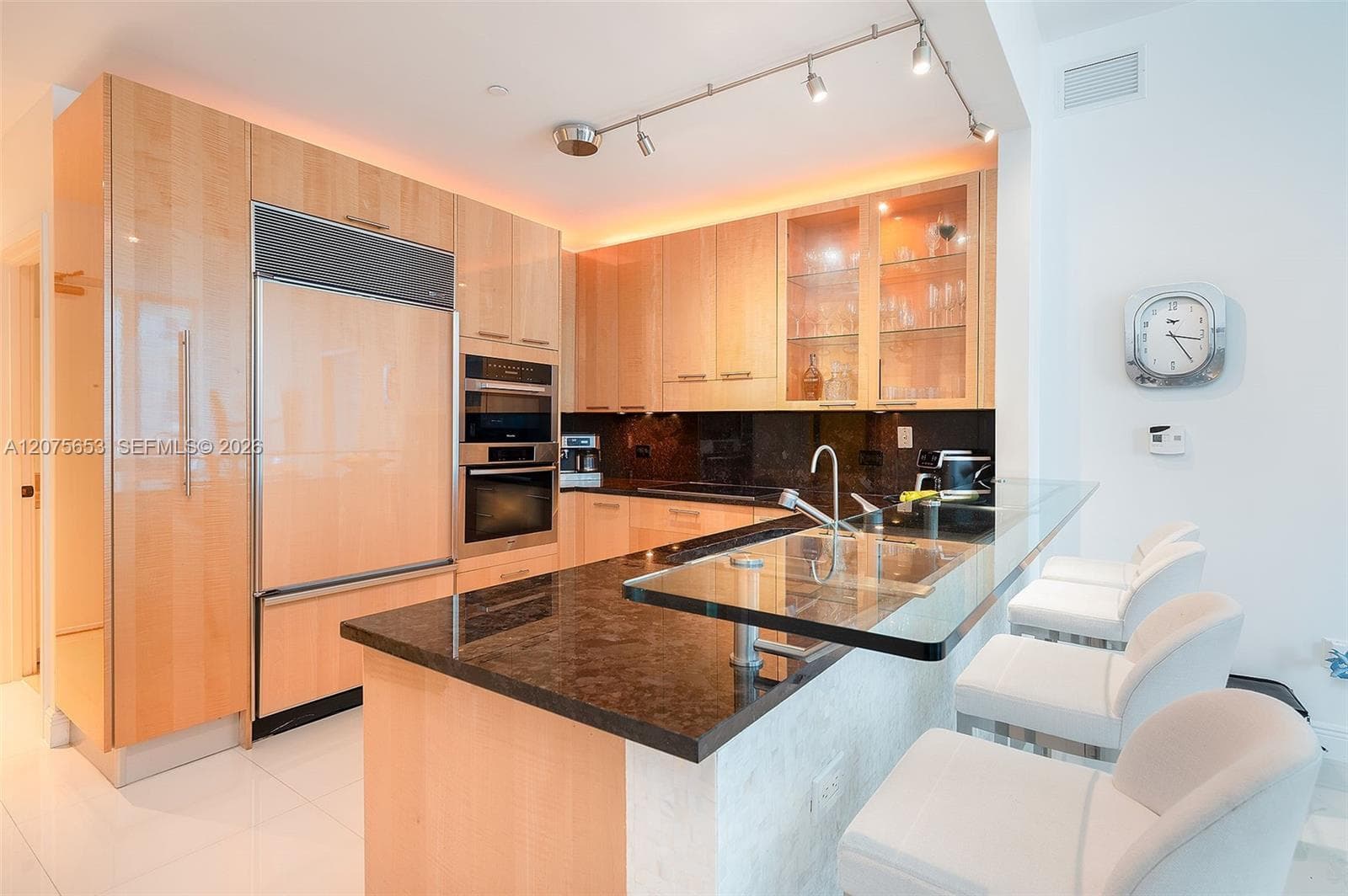 6799 Collins Ave # 510, Miami Beach, FL 33141 photo 5