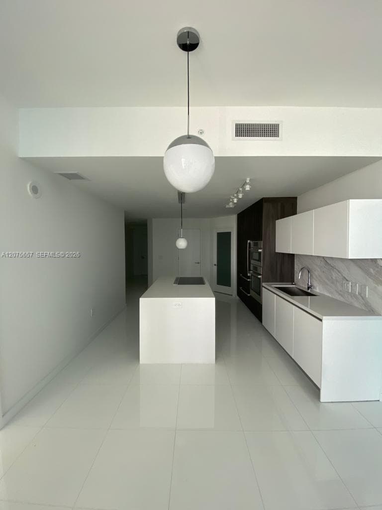 851 NE 1st Ave # 2107, Miami, FL 33132 photo 5