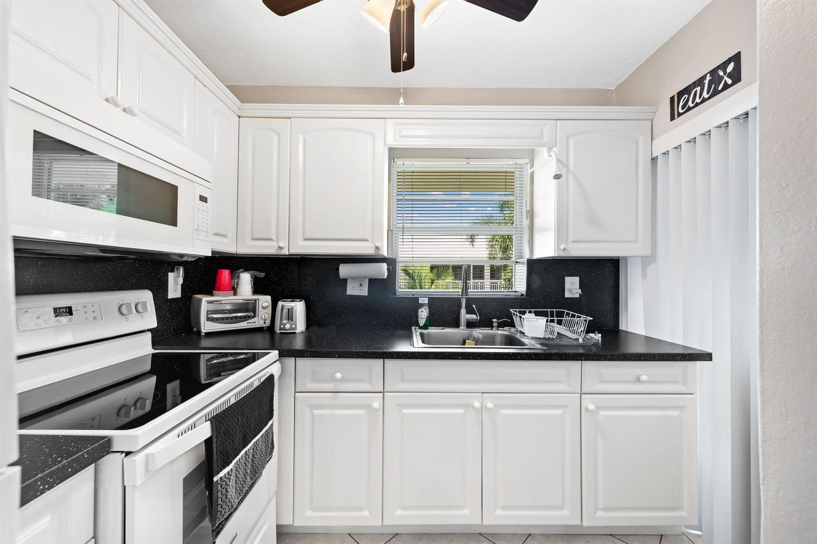 2100 NE 38TH Street # 205, Lighthouse Point, FL 33064 photo 5
