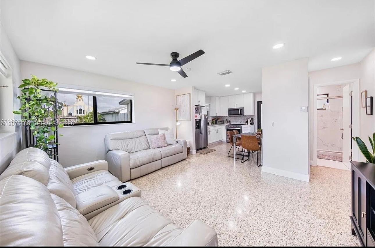 30 NW 56th Ct, Miami, FL 33126 photo 5