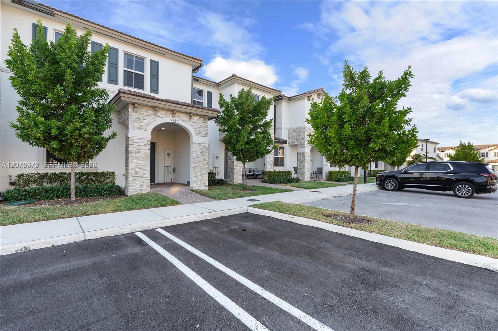12428 NW 23rd Ct, Miami, FL 33167 photo 2