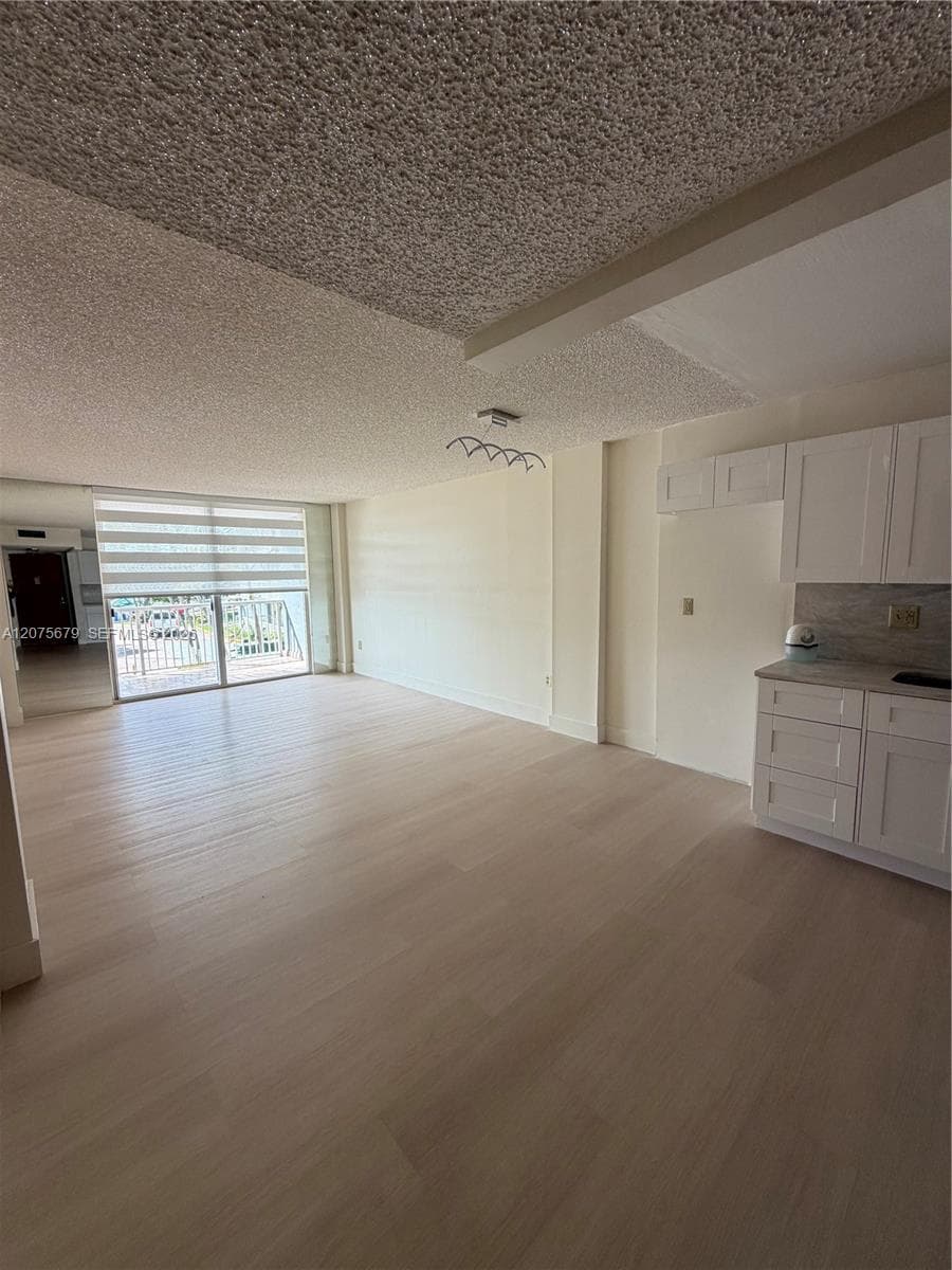 1800 NW 24th Ave # 220, Miami, FL 33125 photo 4