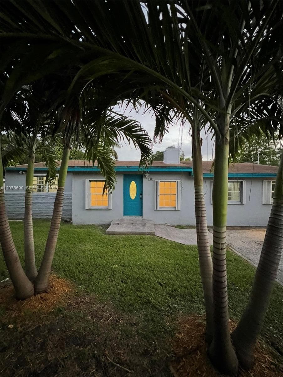 88 NW 85th St # 1, Miami, FL 33150 photo 2