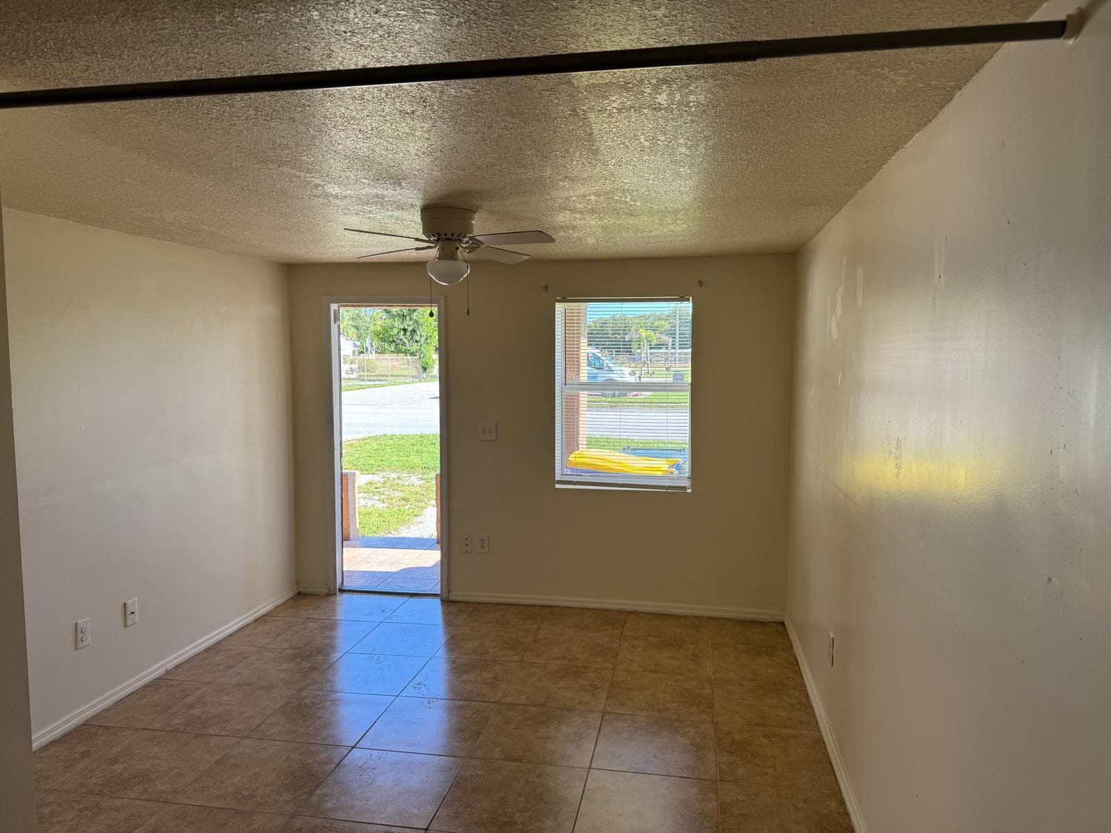 1403 Avenue M, Fort Pierce, FL 34950 photo 2