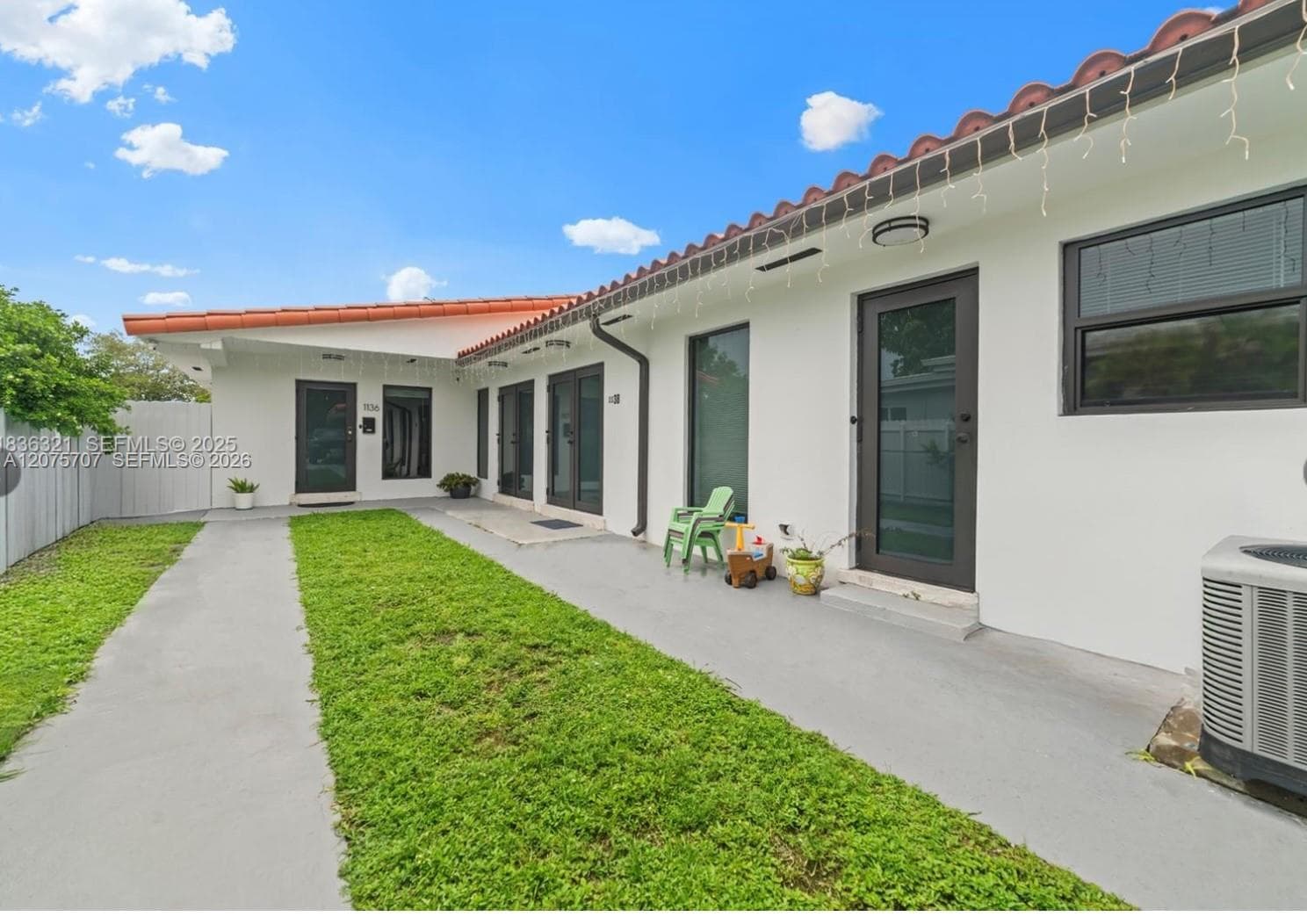1136 NW 34th Ave # Main, Miami, FL 33125 photo 2